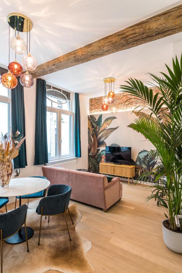 Beautiful Appartment In The Heart Of Anversa Esterno foto